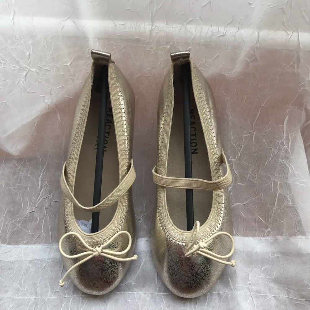 Kenneth Cole Ballet flats size 11